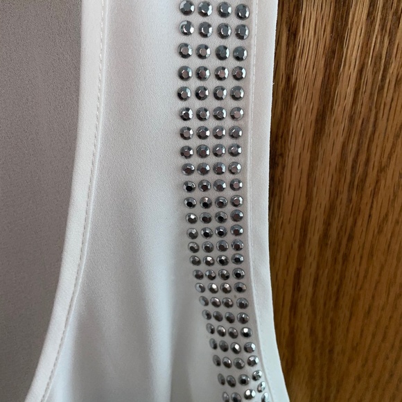 Womens White or Ivory Flowy Tank Top with Sparkle - Picture 4 of 7